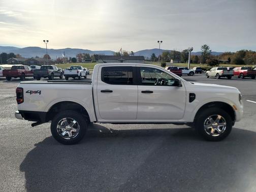 2025 Ford Ranger XLT 4WD SuperCrew 5' Box