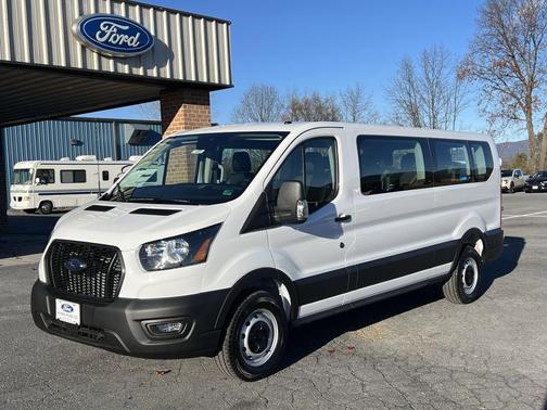 2025 Ford Transit-350 XL