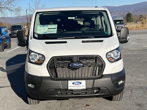 2025 Ford Transit-350 XL