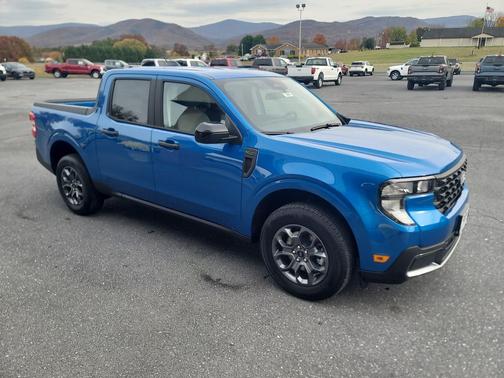 2025 Ford Maverick XLT AWD SuperCrew