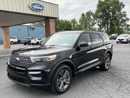2023 Ford Explorer XLT 4X4