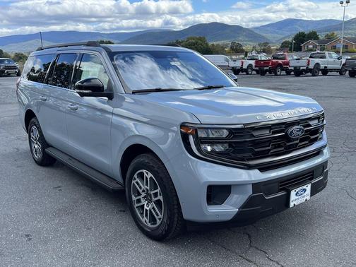 2025 Ford Expedition Max Active 4x4