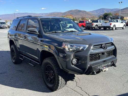 2024 Toyota 4Runner TRD Off Road Premium