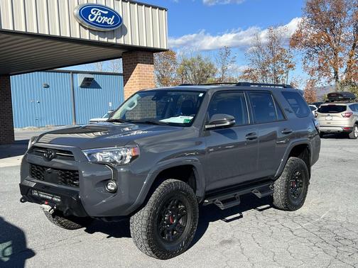2024 Toyota 4Runner TRD Off Road Premium