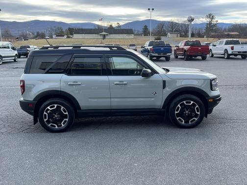 2022 Ford Bronco Sport Outer Banks 4x4