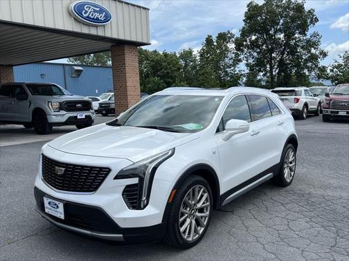 2019 Cadillac XT4 Premium Luxury