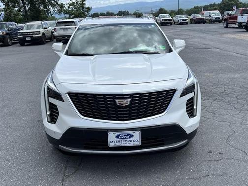2019 Cadillac XT4 Premium Luxury
