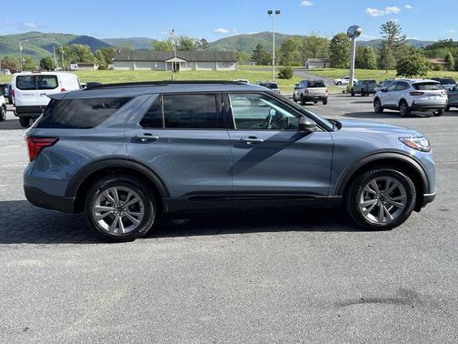 Vapor Blue Metallic 2026 Ford Explorer Active w/200A Pkg