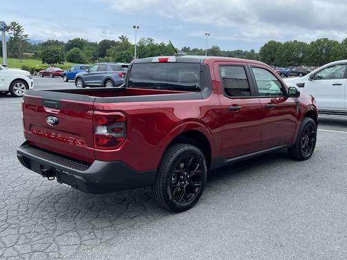2025 Ford Maverick XLT AWD SuperCrew