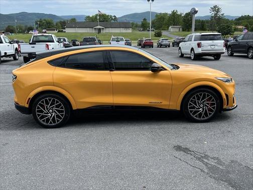 2021 Ford Mustang Mach-E GT