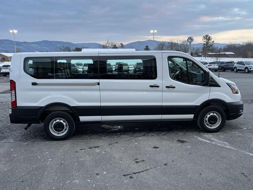 2026 Ford Transit-350 XL