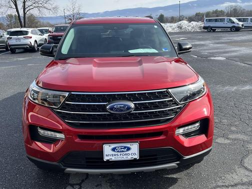 2023 Ford Explorer XLT 4X4
