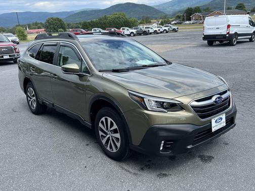 Autumn Green Metallic 2022 Subaru Outback Premium