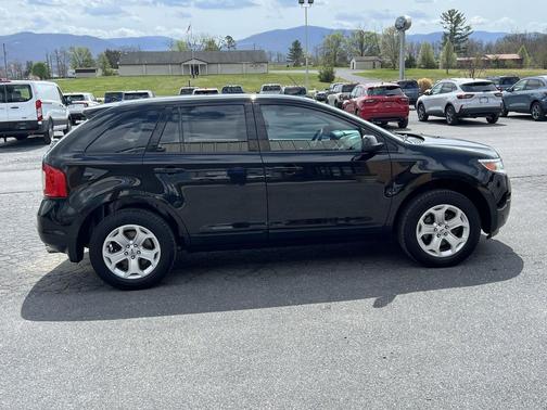 Tuxedo Black Metallic 2013 Ford Edge SEL