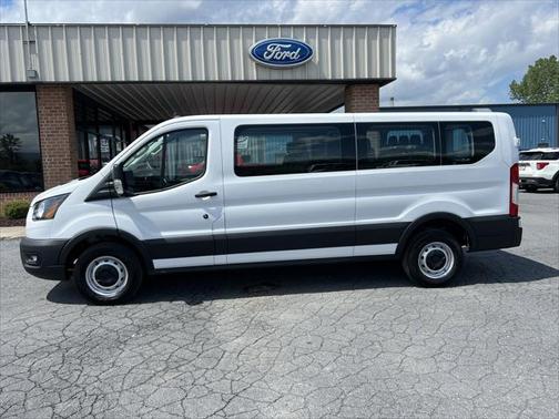 2025 Ford Transit-350 XL