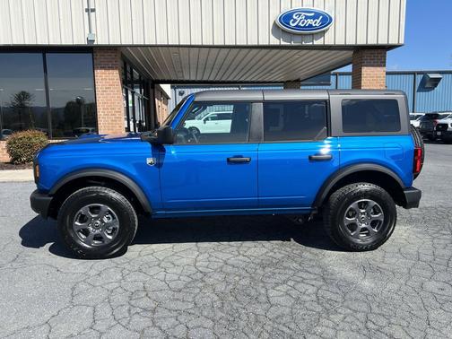 Velocity Blue Metallic 2026 Ford Bronco Big Bend 4 Door 4x4