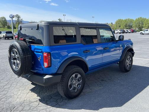 Velocity Blue Metallic 2026 Ford Bronco Big Bend 4 Door 4x4