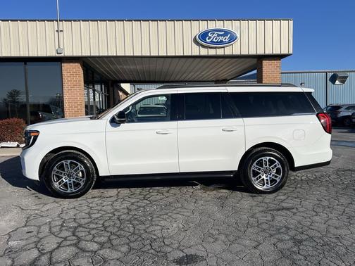 2025 Ford Expedition Active 4x4