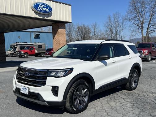 2026 Ford Explorer Active w/200A Pkg