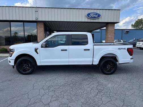 2025 Ford F-150 STX 4WD SuperCrew 5.5' Box