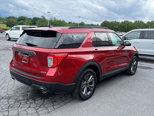 2022 Ford Explorer XLT 4X4
