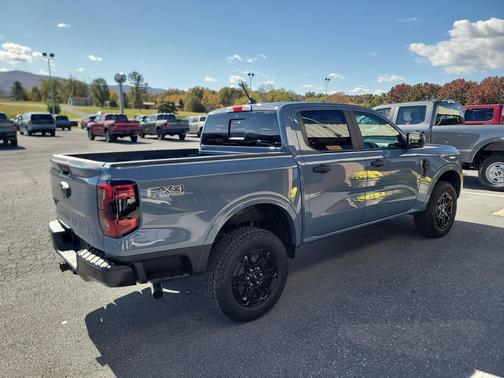 2025 Ford Ranger XLT 4WD SuperCrew 5' Box