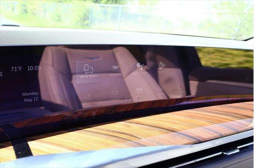 2025 Cadillac Escalade Premium Luxury Platinum