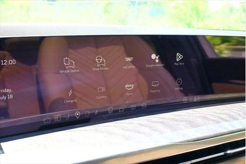 2025 Cadillac Escalade IQ Luxury 2