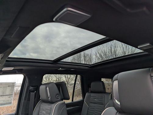 2026 Cadillac Escalade Sport Platinum