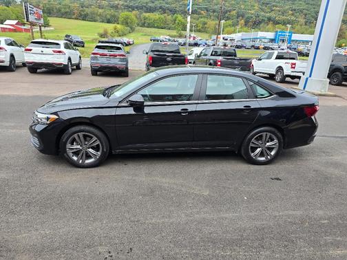 2023 Volkswagen Jetta 1.5T SE