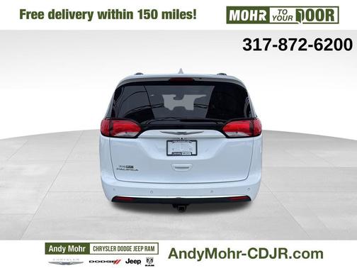 2017 Chrysler Pacifica Touring-L