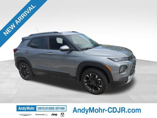 Sterling Gray Metallic 2023 Chevrolet Trailblazer LT