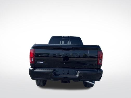 2025 RAM 2500 Laramie Crew Cab 4x4 6'4' Box
