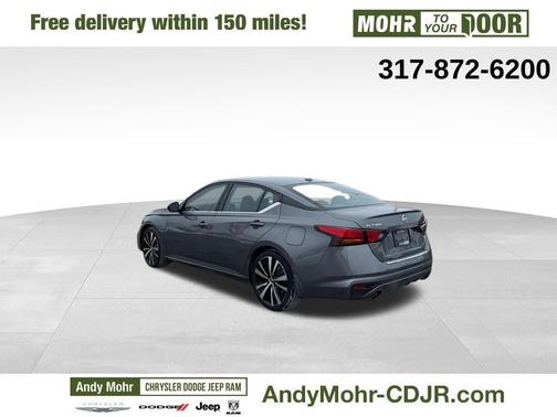 2022 Nissan Altima SR FWD