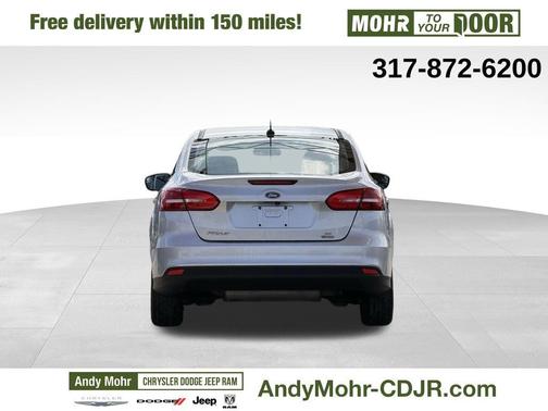 Ingot Silver 2018 Ford Focus SE