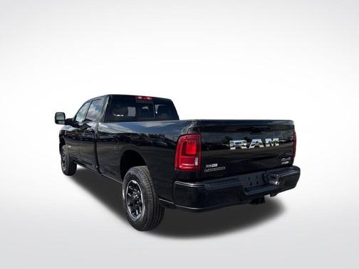 2025 RAM 2500 Laramie Crew Cab 4x4 8' Box