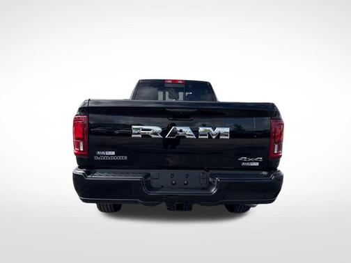 2025 RAM 2500 Laramie Crew Cab 4x4 8' Box