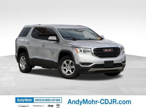 Quicksilver Metallic 2019 GMC Acadia SLE-1