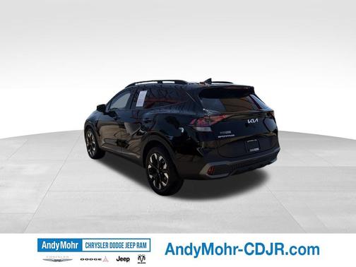 Ebony Black 2024 Kia Sportage X-Line
