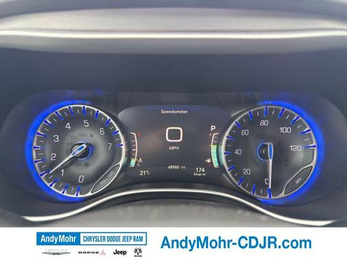 Granite Crystal Metallic Clearcoat 2023 Chrysler Pacifica Touring L