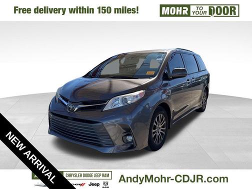 2018 Toyota Sienna XLE