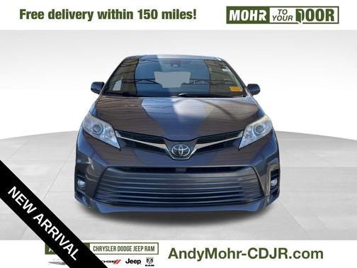 2018 Toyota Sienna XLE