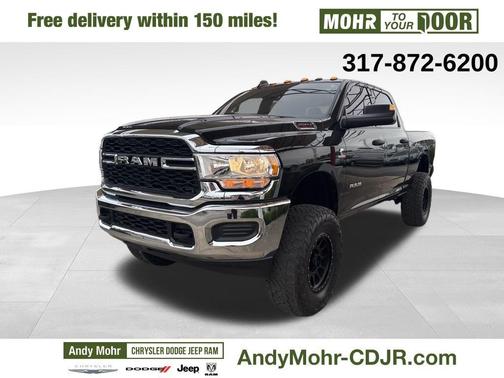 2022 RAM 2500 Tradesman Crew Cab 4x4 6'4' Box