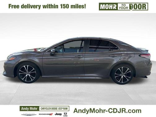 2019 Toyota Camry SE