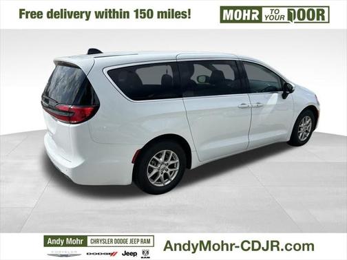 2023 Chrysler Pacifica Touring L