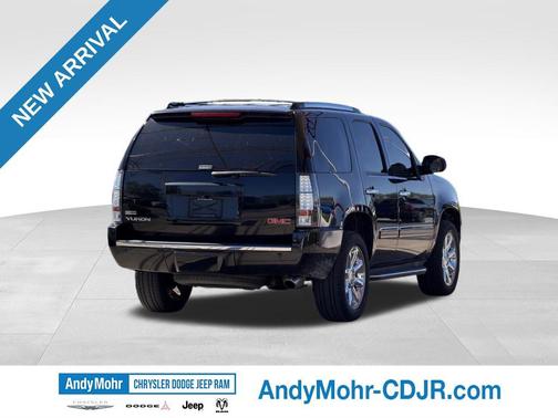 Onyx Black 2011 GMC Yukon Denali