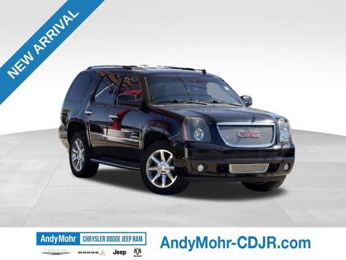 Onyx Black 2011 GMC Yukon Denali