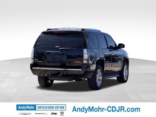 Onyx Black 2011 GMC Yukon Denali