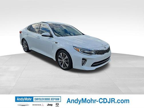 Snow White Pearl 2018 Kia Optima S