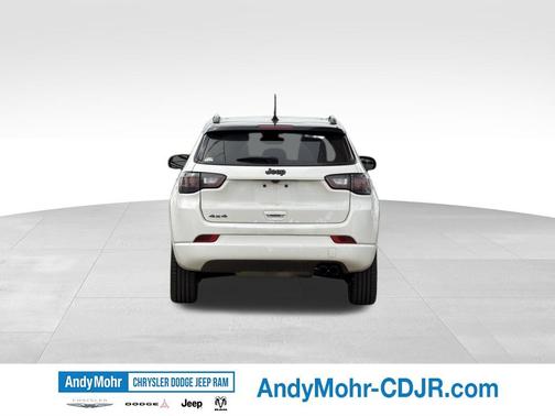 Bright White Clearcoat 2022 Jeep Compass High Altitude